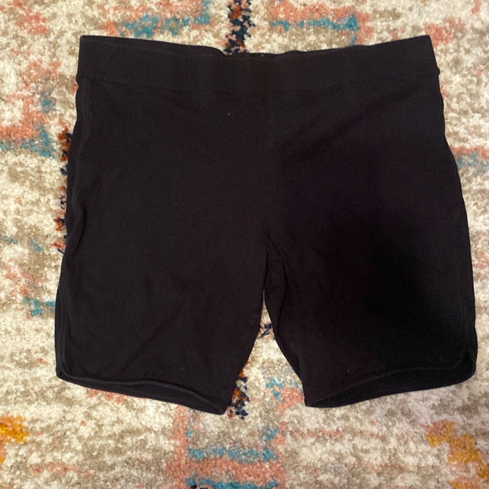 Black Cotton Stretch Shorts from Torrid size 4